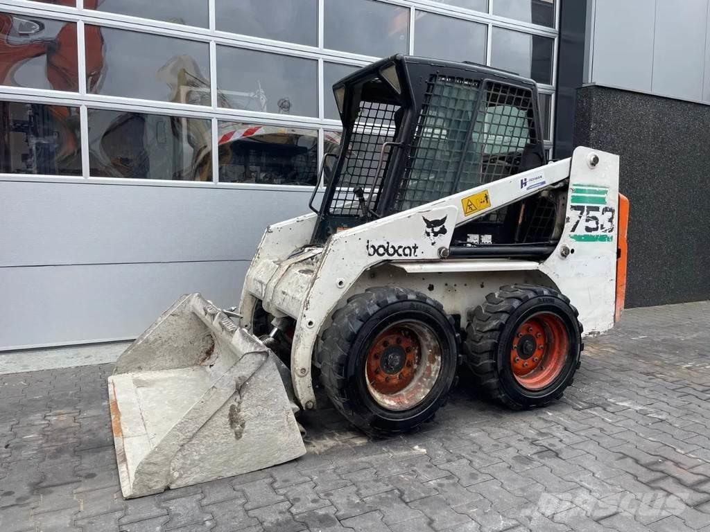 Bobcat 753 Ładowarki burtowe