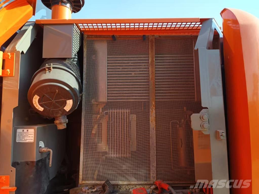 Hitachi ZX 130 Koparki gąsienicowe