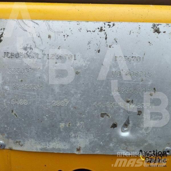 JCB 8060 Minikoparki