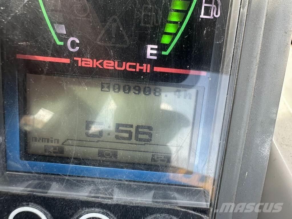 Takeuchi TB225 Minikoparki
