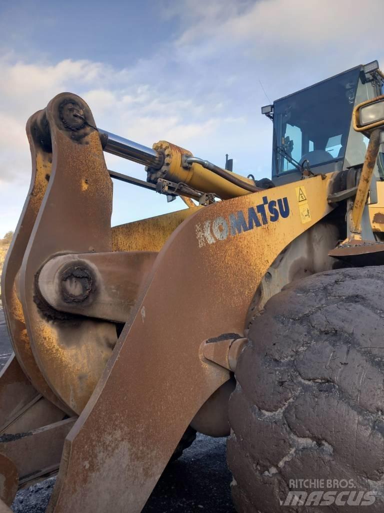 Komatsu WA 600-6 Ładowarki kołowe