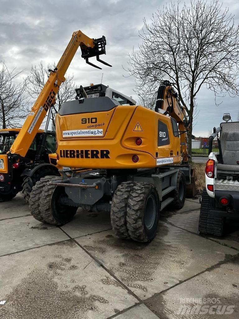 Liebherr 910 Compact Koparki kołowe
