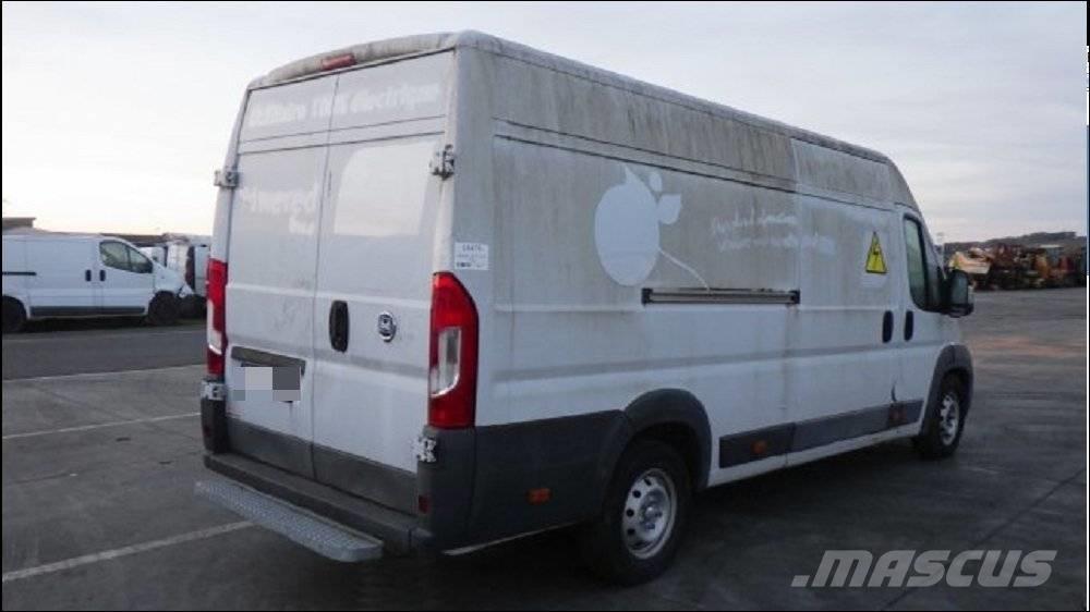 Fiat Ducato Samochody dostawcze ze skrzynią zamkniętą