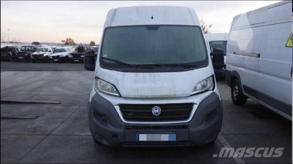Fiat Ducato Samochody dostawcze ze skrzynią zamkniętą