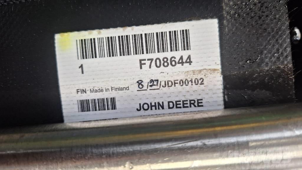 John Deere F708644 Kabiny i wnętrze