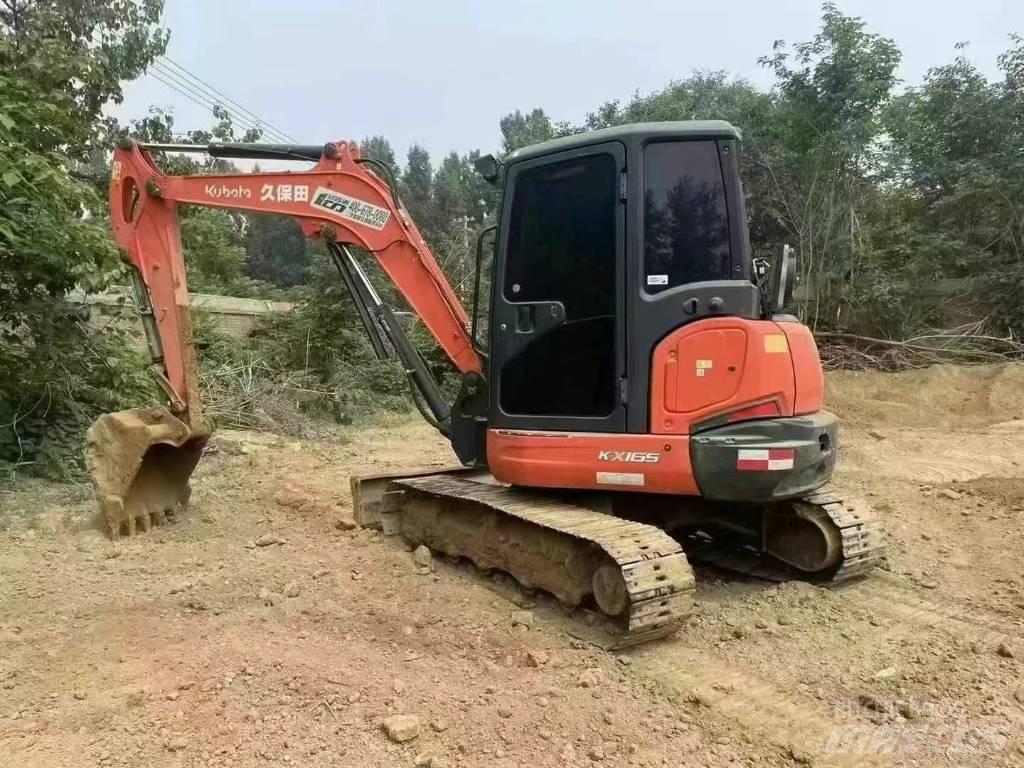 Kubota 165 Koparki gąsienicowe