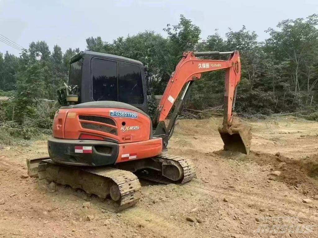 Kubota 165 Koparki gąsienicowe