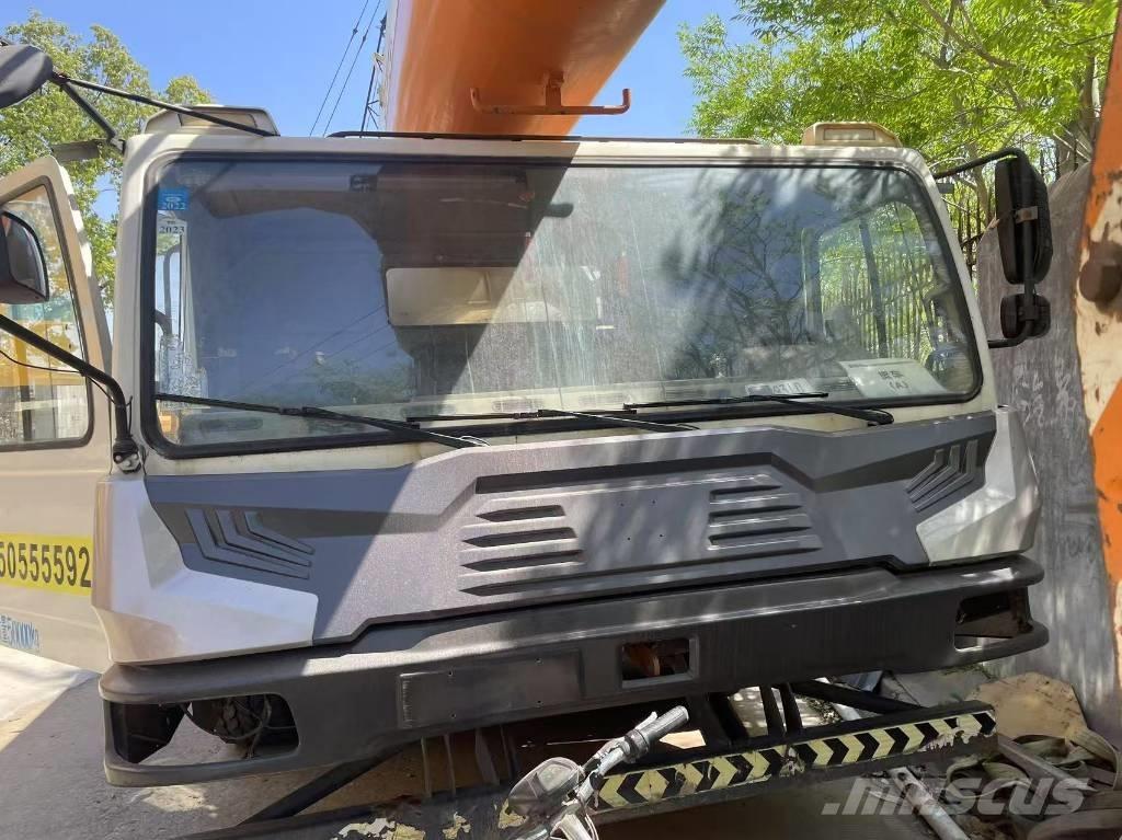 Zoomlion ZTV550 Żurawie terenowe