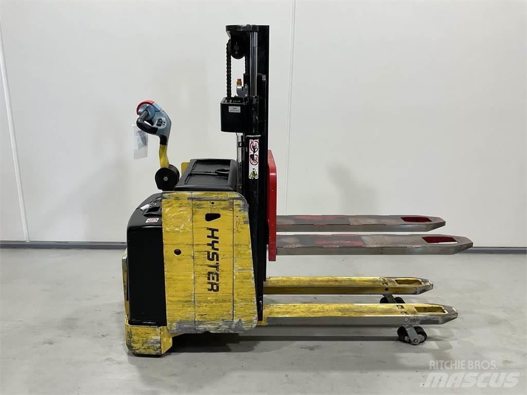 Hyster P2.0SD-17 Samojezdne maszyny do załadunku