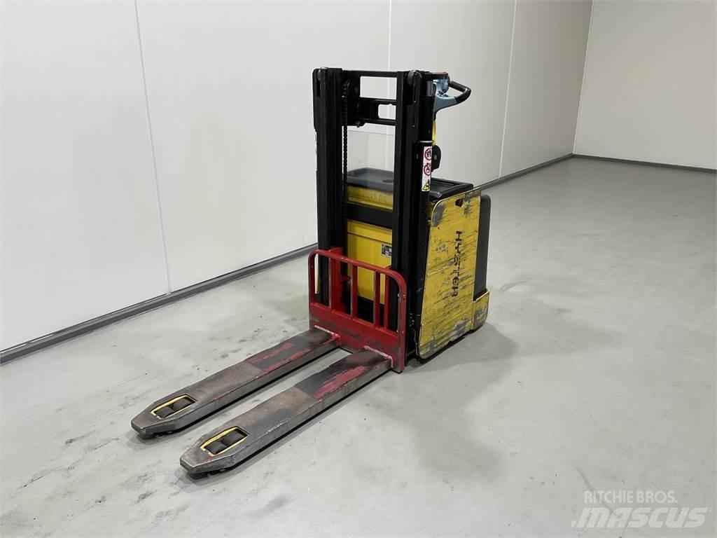 Hyster P2.0SD-17 Samojezdne maszyny do załadunku