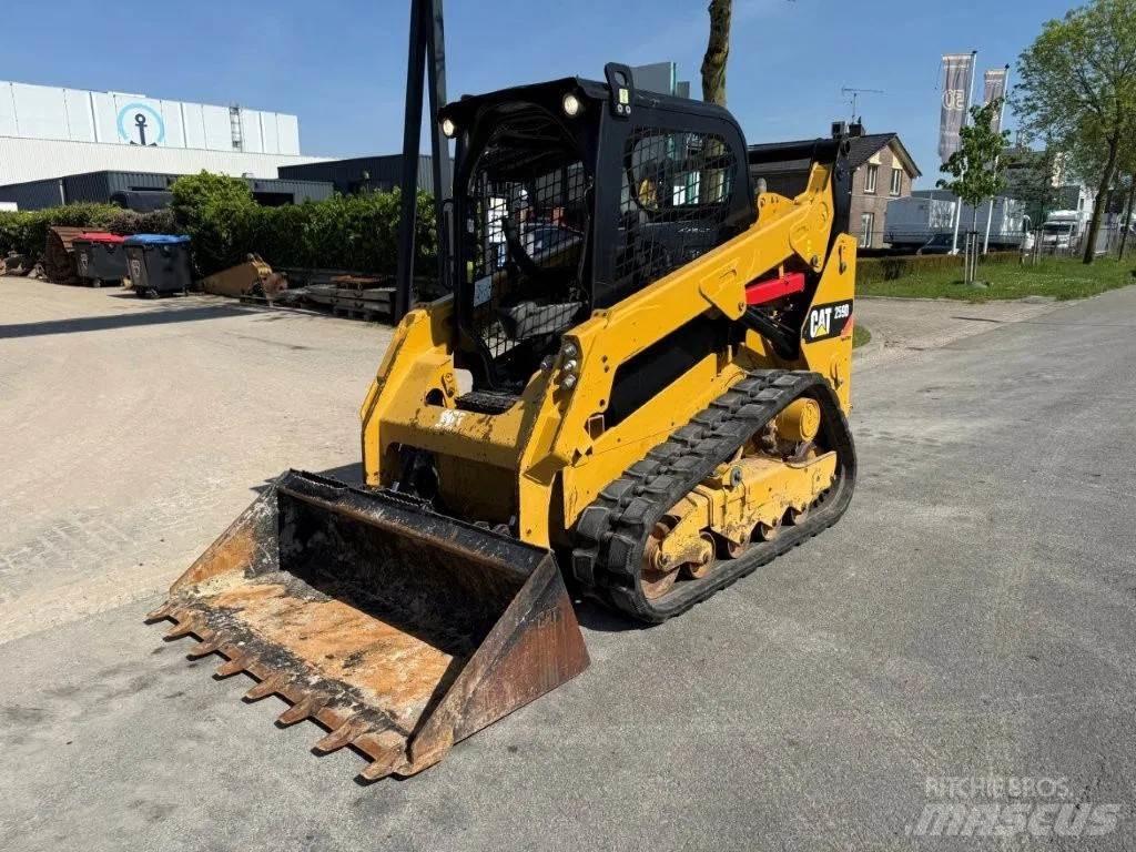 CAT 259D Ładowarki burtowe