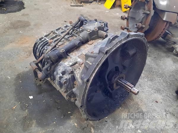 ZF 6S890 Przekładnie i skrzynie biegów