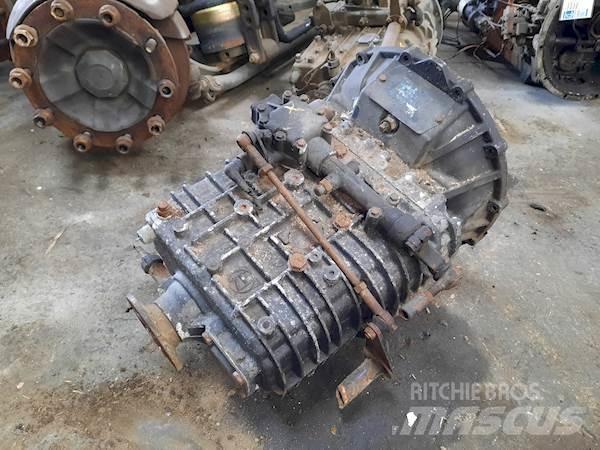 ZF 6S890 Przekładnie i skrzynie biegów