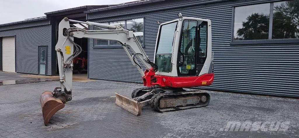 Takeuchi TB228 Minikoparki