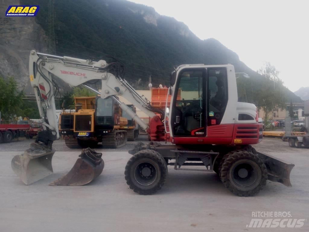 Takeuchi TB 295 W Koparki kołowe