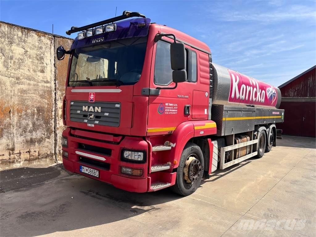 MAN TGA 26.440 6X2 Cysterna