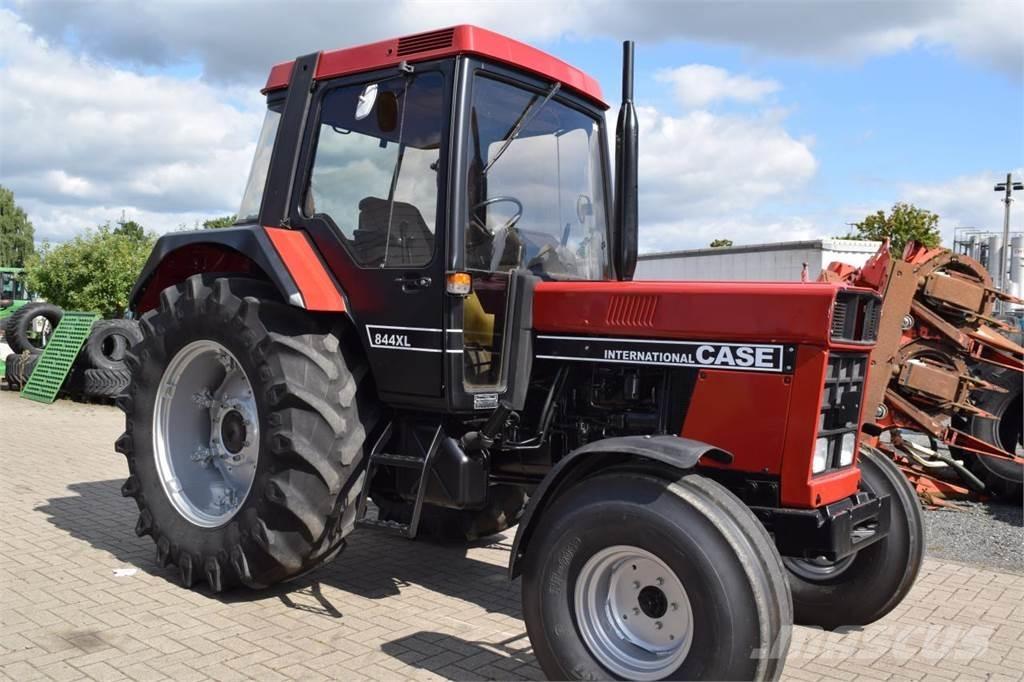 Case IH 844 XL Ciągniki rolnicze