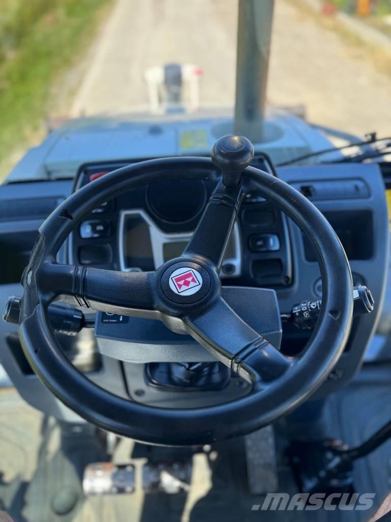 Terex TLB 890 SM Koparko-ładowarki