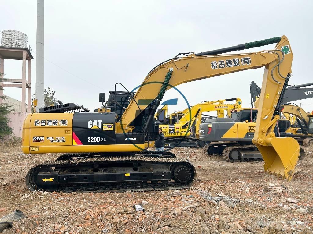 CAT 320 D2L Koparki gąsienicowe