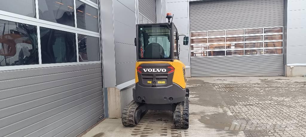 Volvo JECR25D Minikoparki