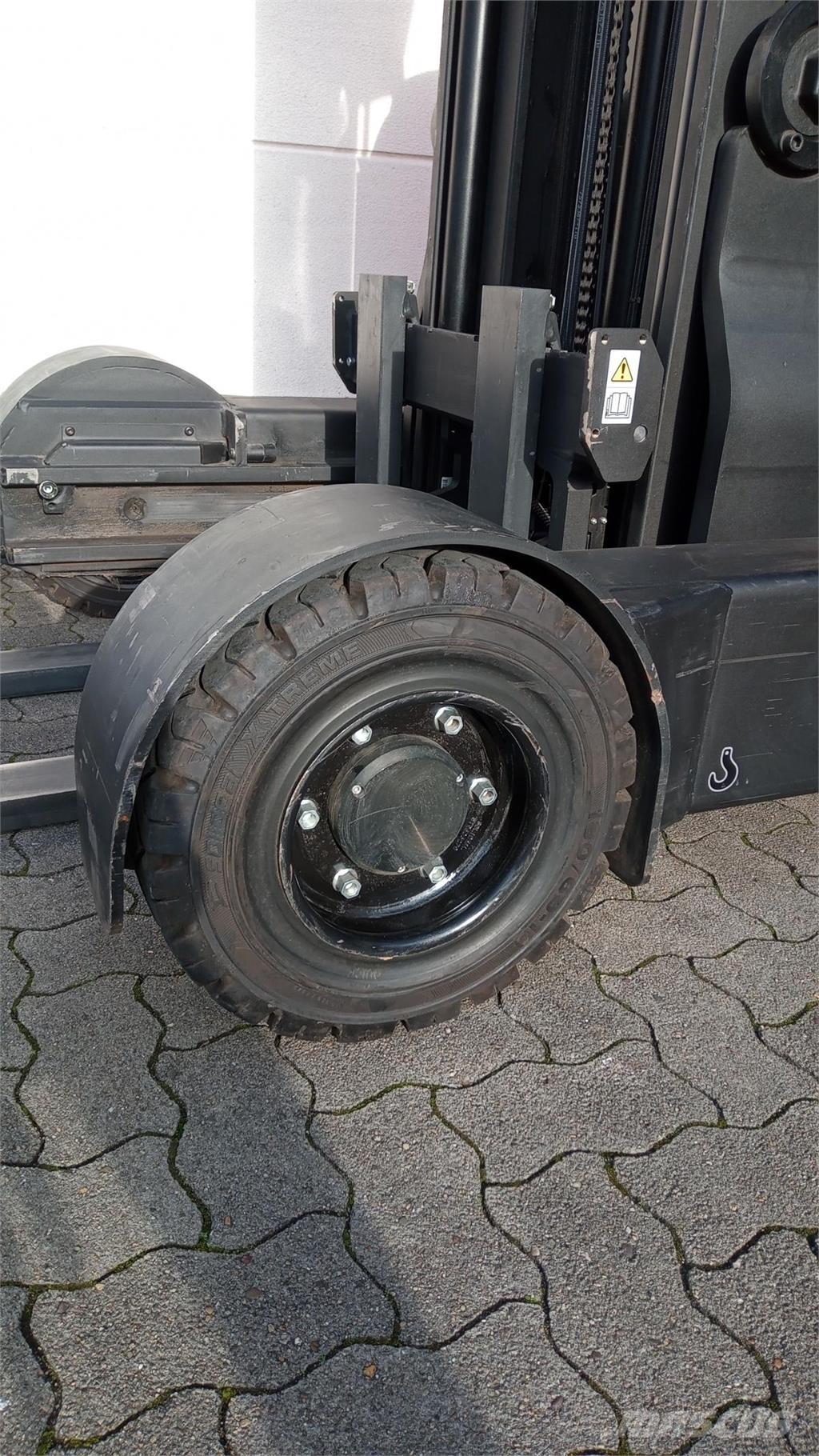 Toyota RRE160HR Wózki widłowe wysokiego składowania