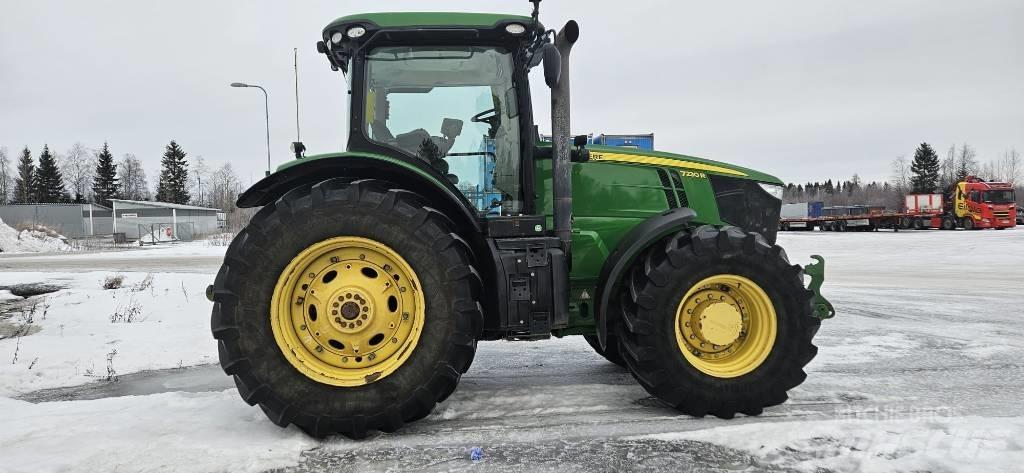 John Deere 7230 R Ciągniki rolnicze