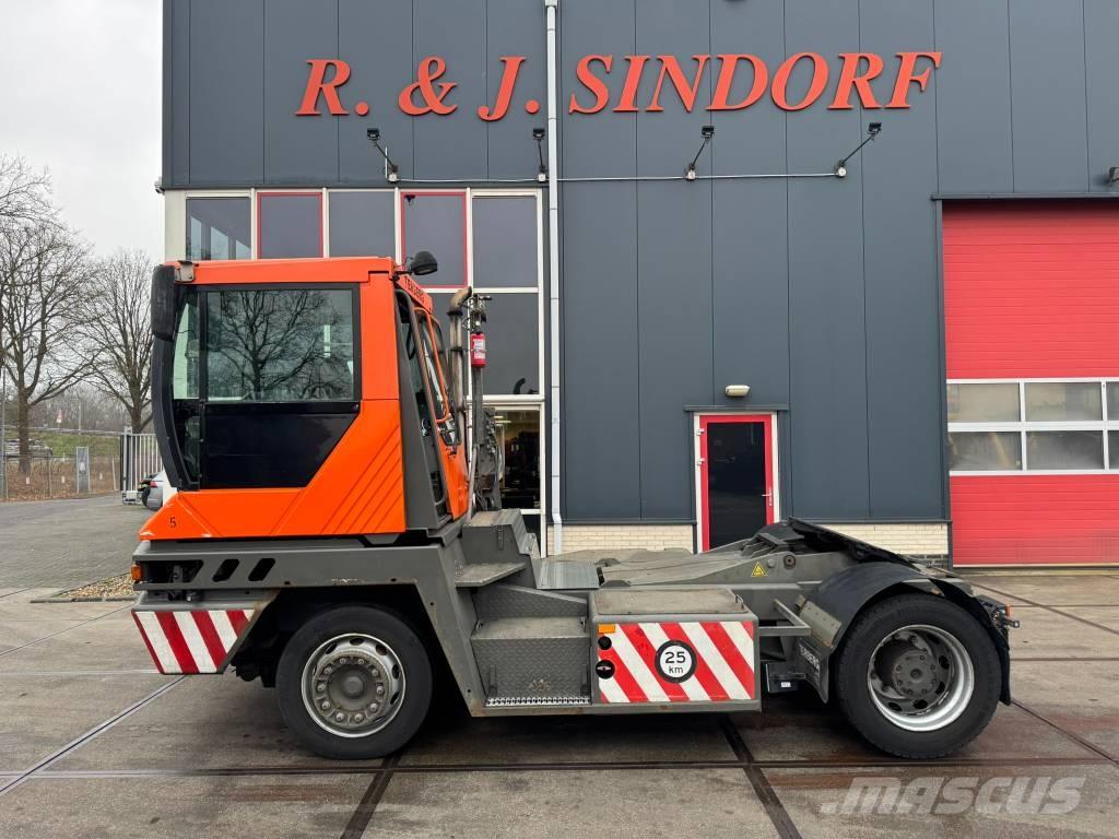 Terberg TT222 Ciągniki terminalowe