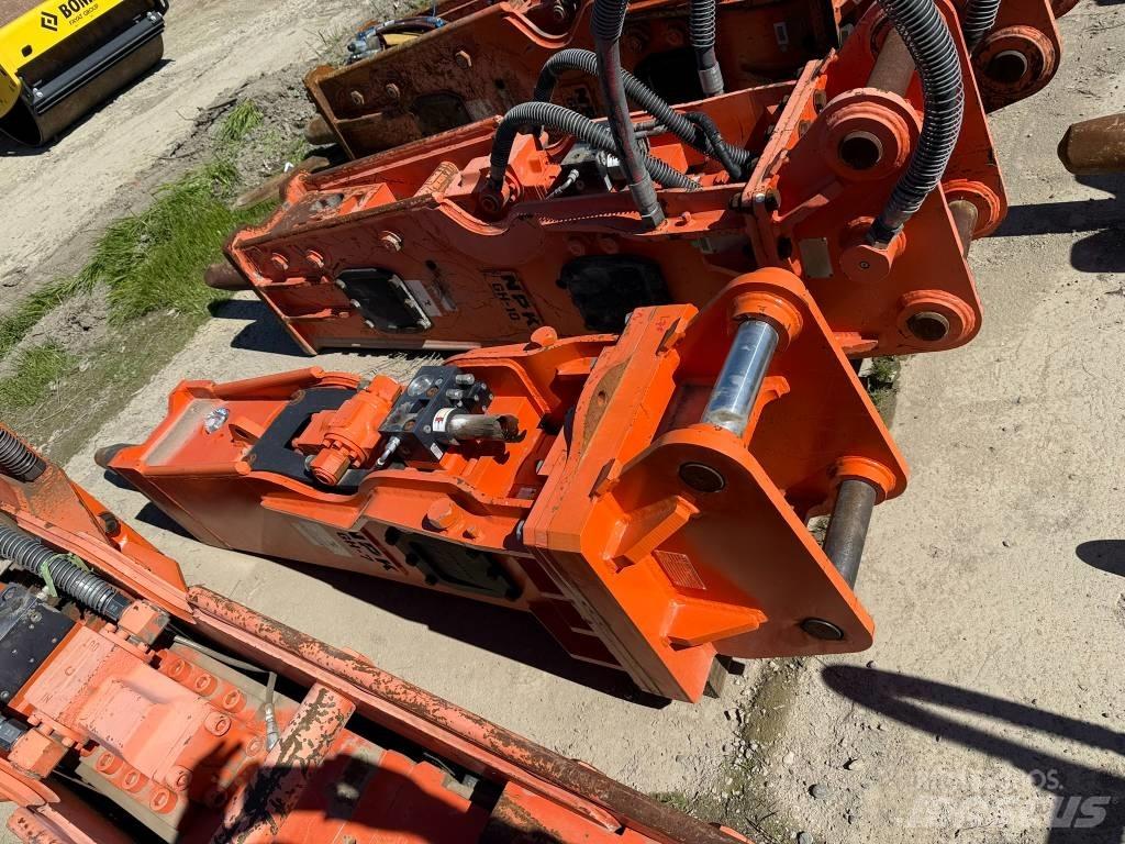 NPK GH 7 Młoty hydrauliczne
