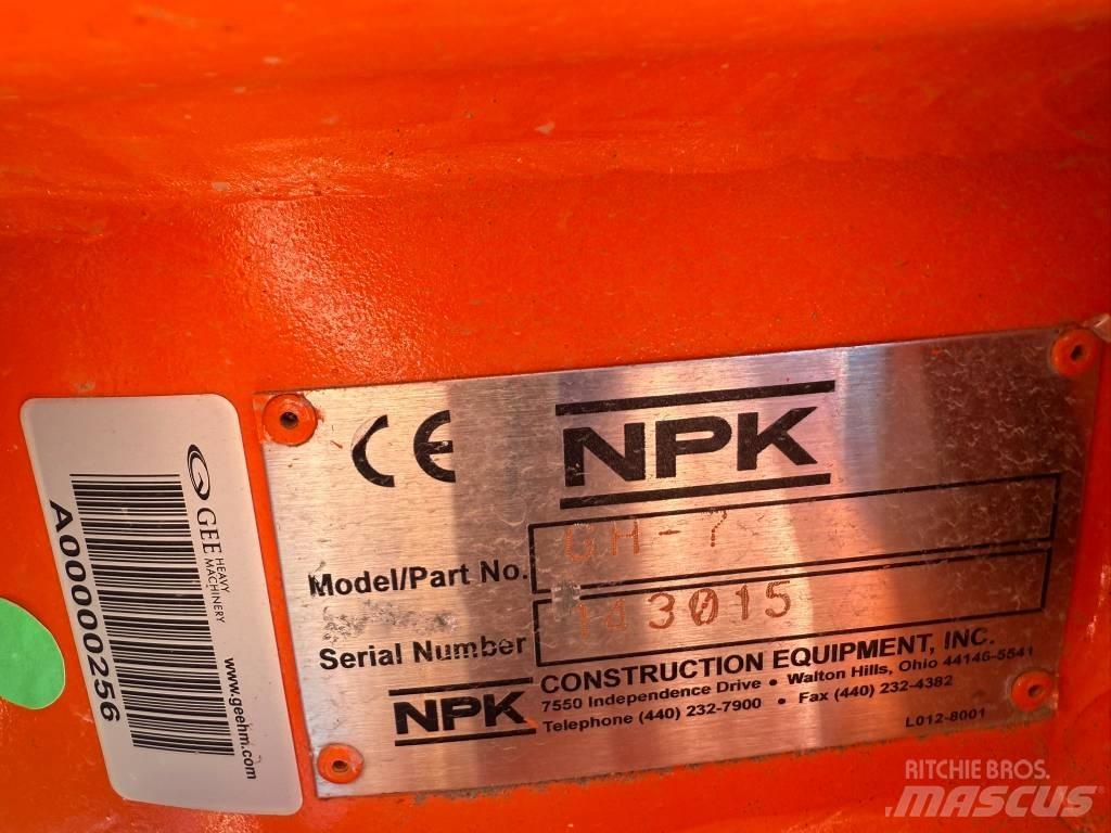 NPK GH 7 Młoty hydrauliczne