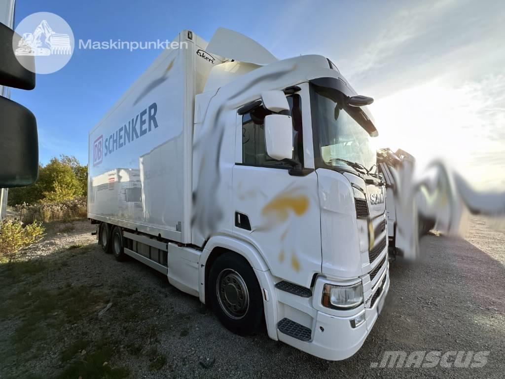 Scania R 580 Samochody ciężarowe ze skrzynią zamkniętą