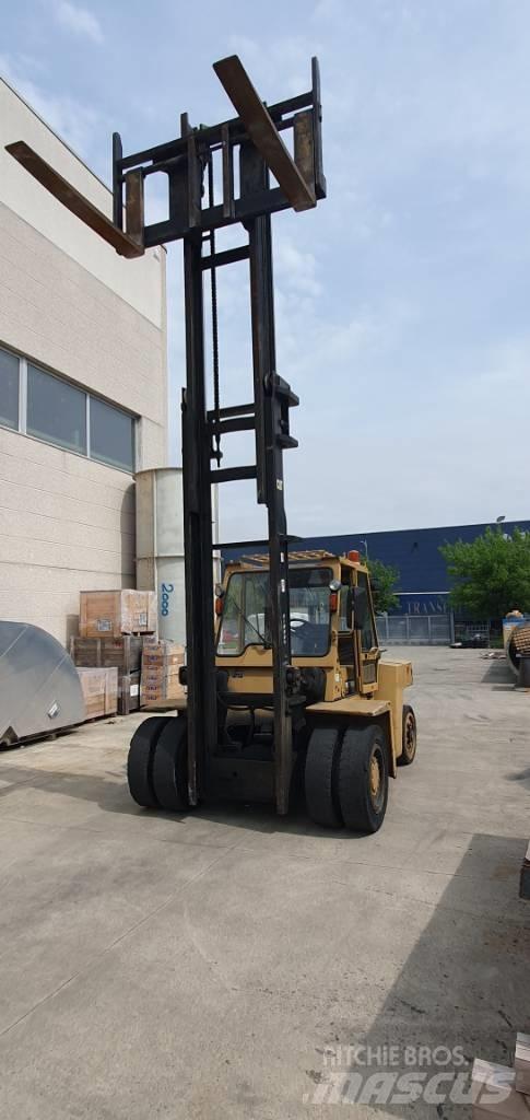 CAT DP 80 Wózki Diesla
