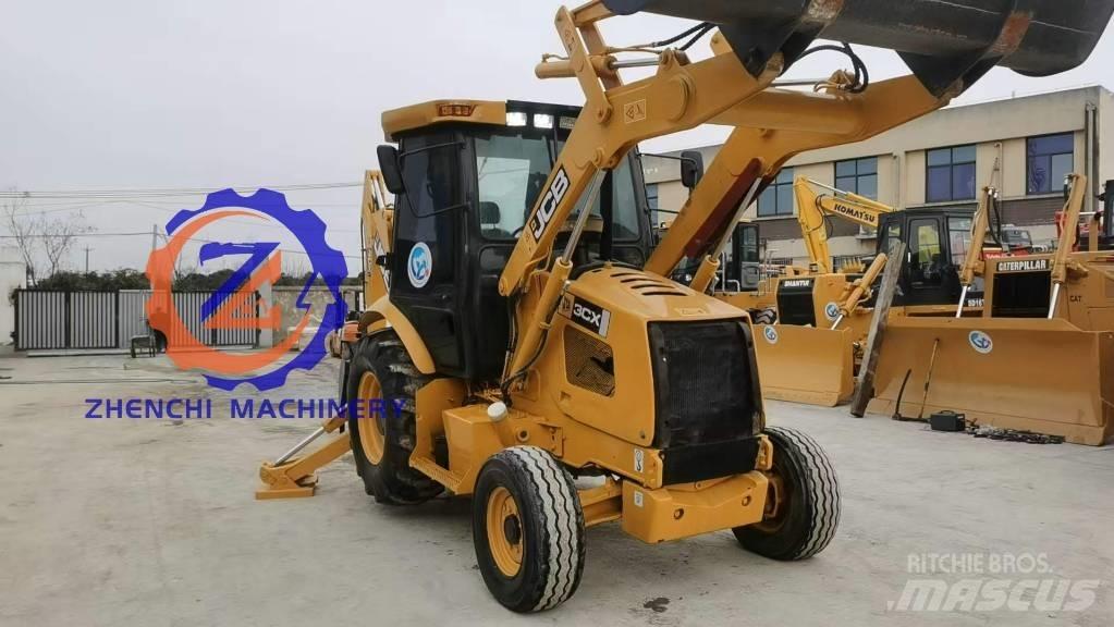 JCB 3 CX Koparko-ładowarki