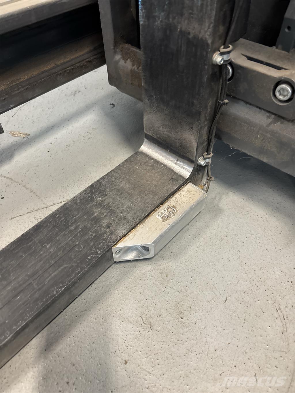 Atlet ULS140 Wózki widłowe wysokiego składowania