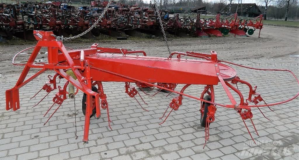JF 320 Zgrabiarki i przetrząsacze