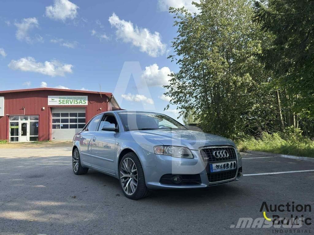 Audi A4 Samochody osobowe