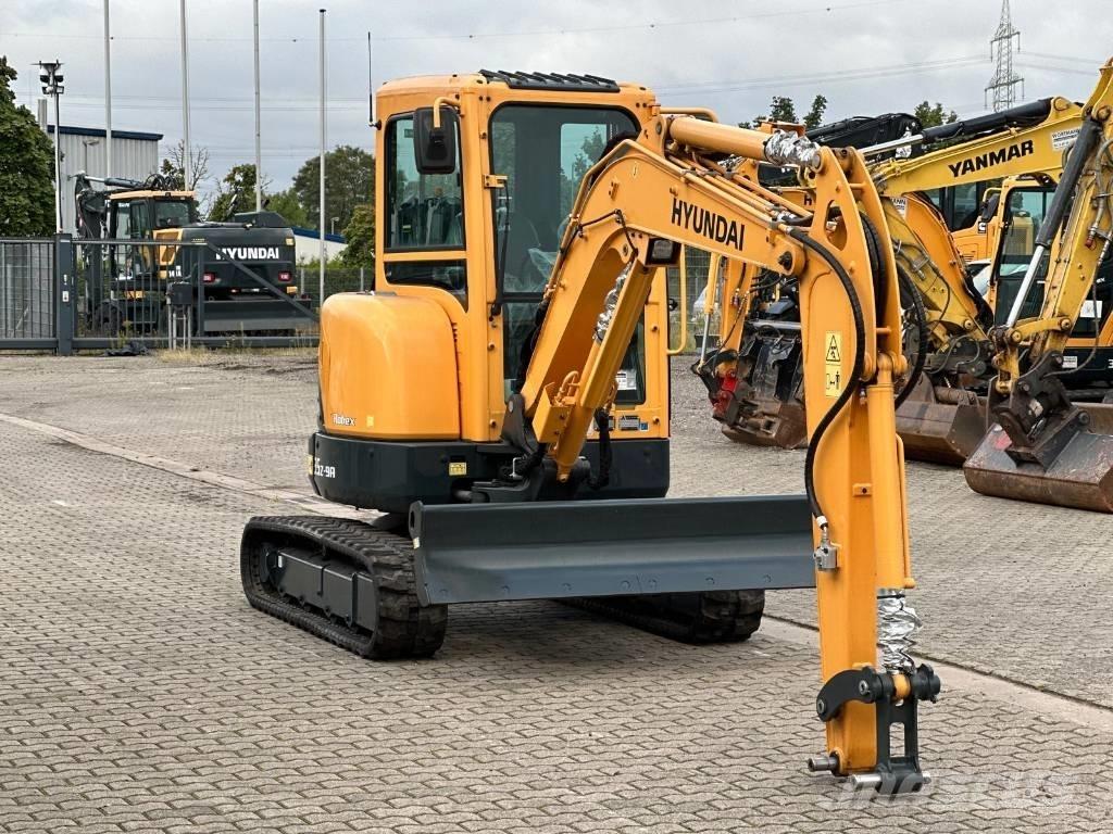 Hyundai R35Z 9A Minikoparki