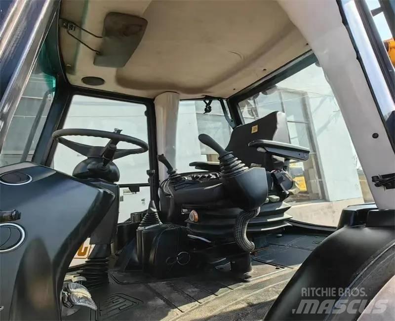 JCB 3CX Koparko-ładowarki