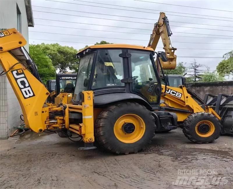 JCB 3CX Koparko-ładowarki