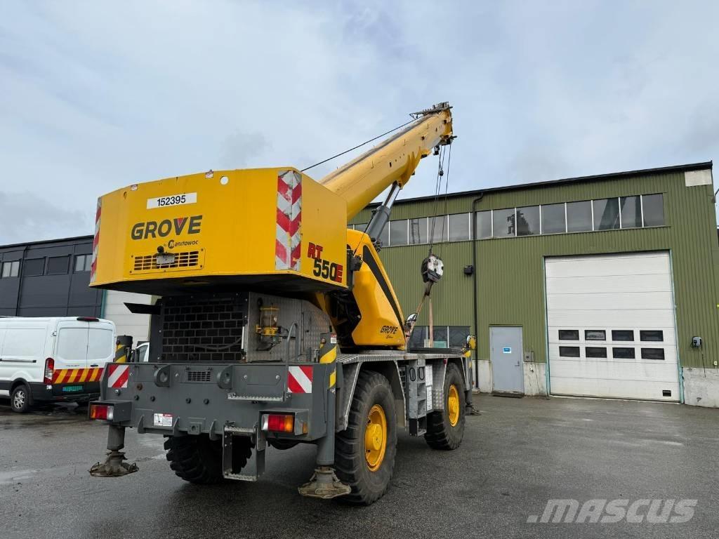 Grove RT 550 E Żurawie terenowe