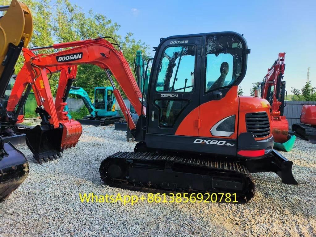 Doosan DX 60 Minikoparki