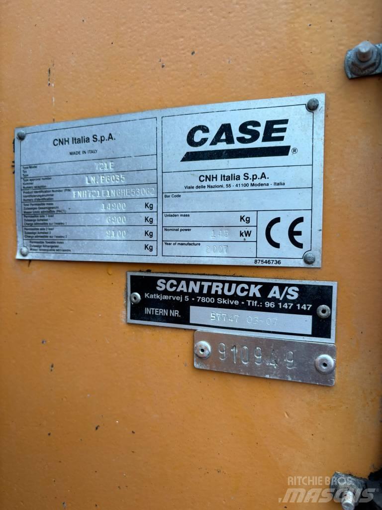 CASE 721 E Ładowarki wielofunkcyjne