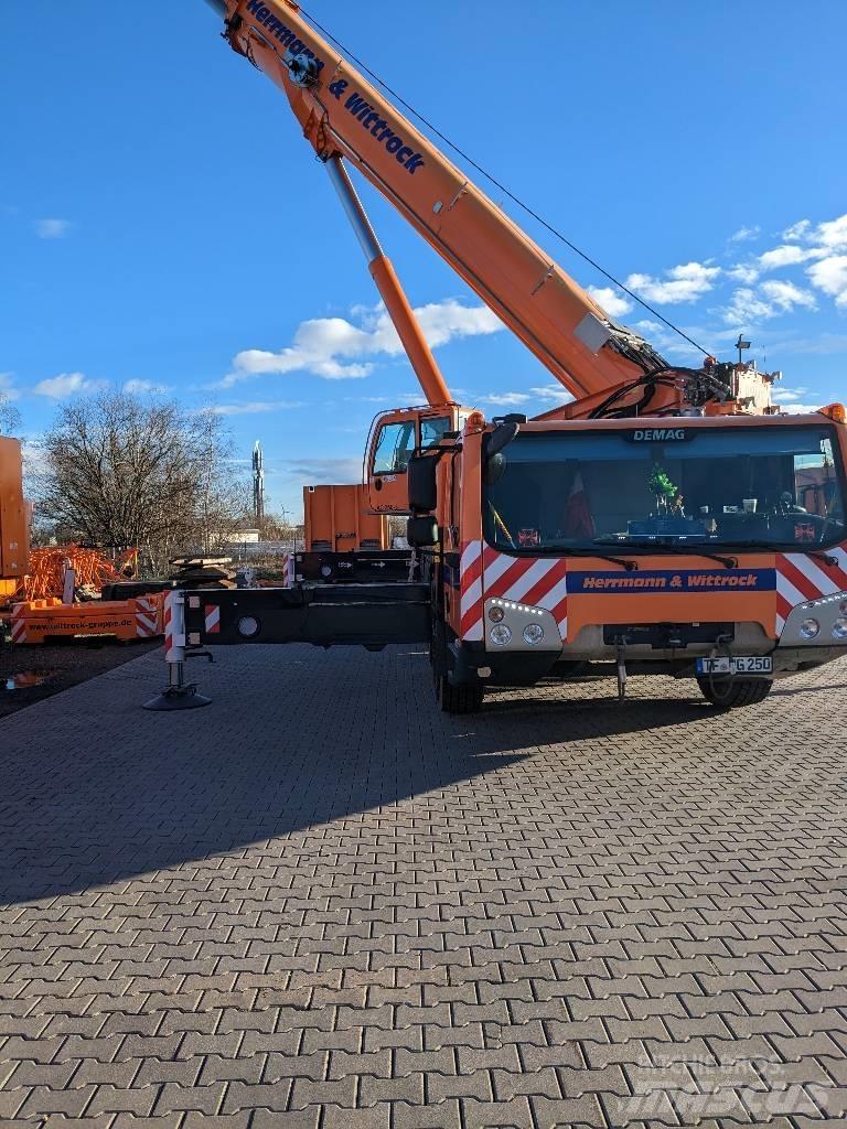 Terex Demag AC 250-5 Żurawie szosowo-terenowe