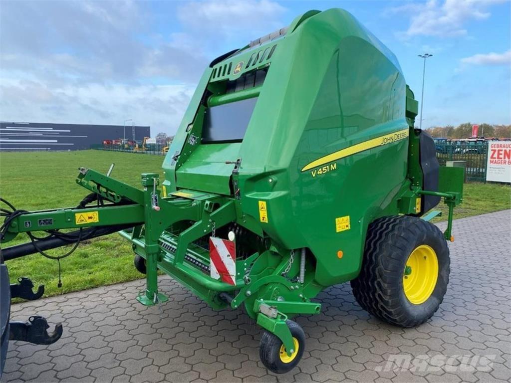 John Deere V 451 M Prasy zwijające