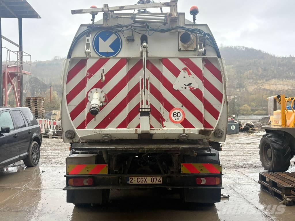 Renault 44CA6 Zamiatarki - Zgarniarki - Odśnieżarki