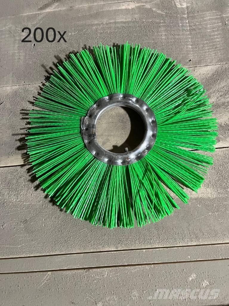 Renault 44CA6 Zamiatarki - Zgarniarki - Odśnieżarki