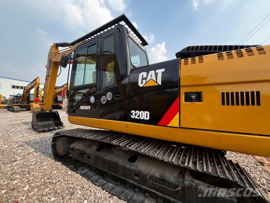 CAT 320 D Koparki gąsienicowe
