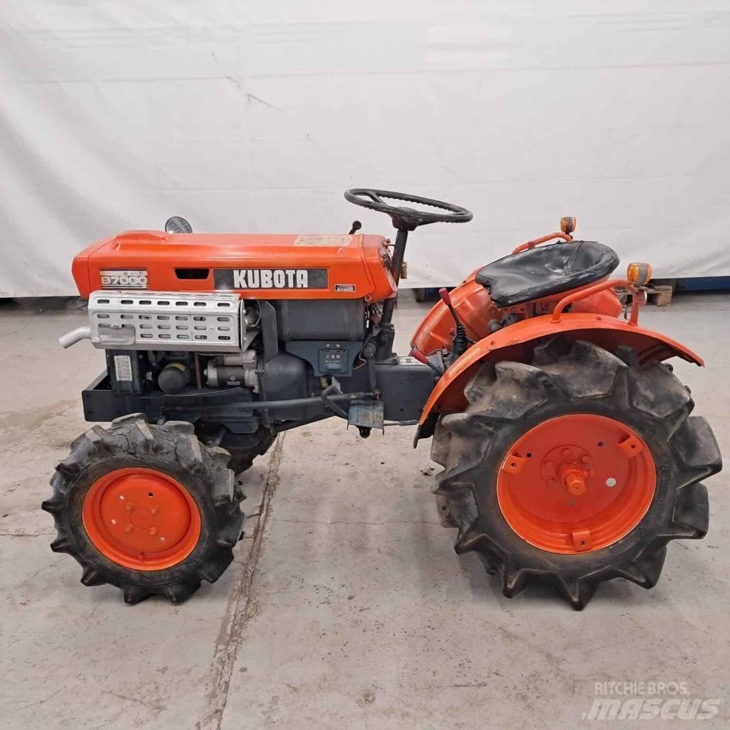 Kubota B 7000 Ciągniki rolnicze