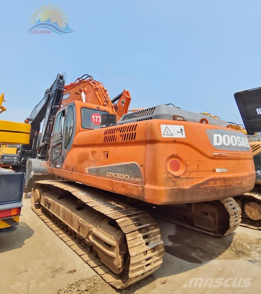 Doosan DX 300 LC Koparki gąsienicowe