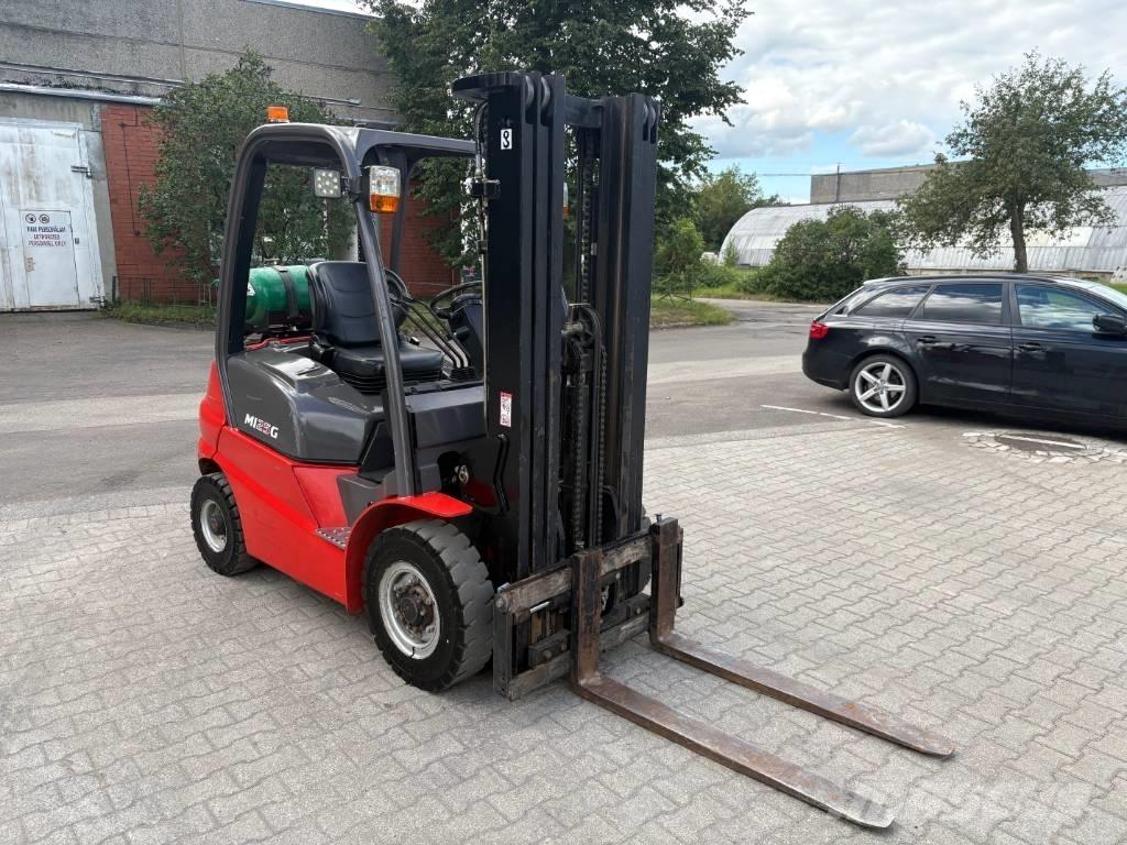 Manitou MI 25 G Wózki LPG