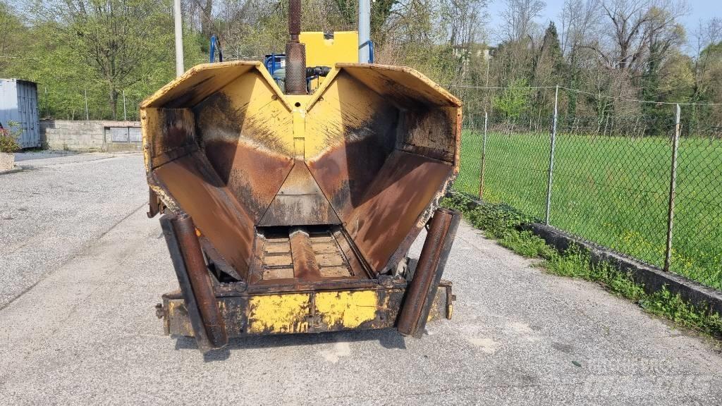 Marini MF 322 Rozściełacze do asfaltu
